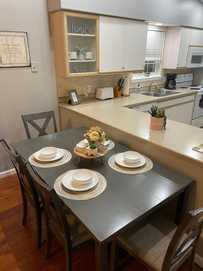 Penthouse Suite At Holiday Hills Book Today Branson Esterno foto
